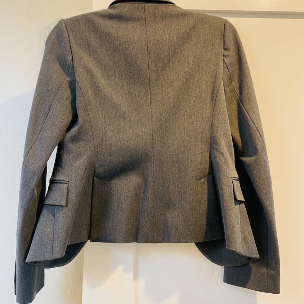 Express Blazer - Picture 2 of 7